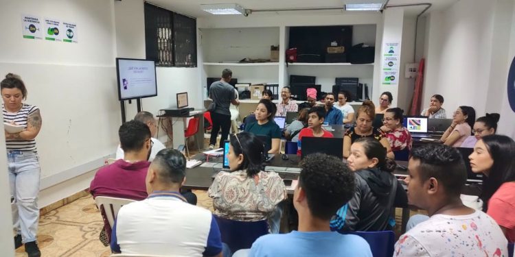 Comenzaron los cursos cortos en Centros de Aprendizaje en Tecnología e Innovación de Barranquilla
