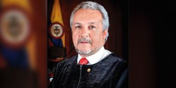En medio de elección de fiscal, un magistrado de la corte suprema de justicia denunció que entraron a su casa y solo le robaron los computadores