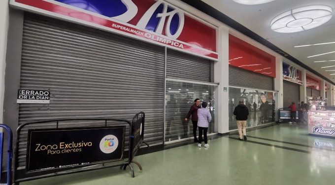 Cierre temporal del punto Olímpica en Centro Comercial Portal 80 por medida de la DIAN en Bogotá