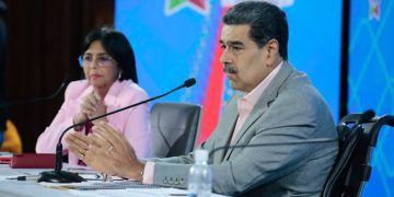 Congresistas estadounidenses expresan preocupación por situación política en Venezuela y piden acción contra Maduro