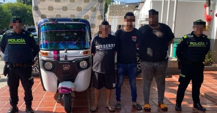 Cayeron tres presuntos delincuentes que habían hurtado un motocarro en Polonuevo