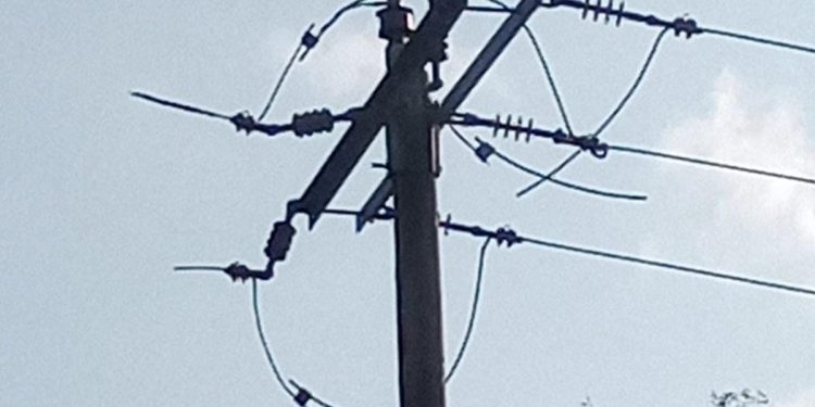 Por robo de cables gran parte de la zona rural de Juan de Acosta se encuentra sin energía
