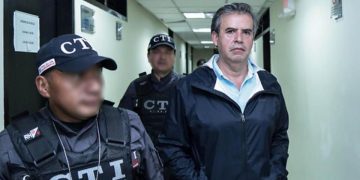 Poderoso abogado, amigo de Petro, entre los potenciales beneficiados por acuerdo entre Colombia y Francia para evitar la extradición