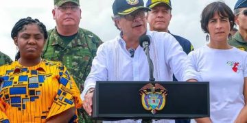 Petro activará componente amazónico con Brasil para afrontar emergencias ambientales