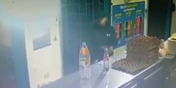 Aumentan extorsiones: Atentan a bala contra una tienda en la Ciudadela 20 de Julio