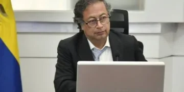 Encuentro de Petro con empresarios del GEA y Gilinski en medio del proceso de intercambio de acciones