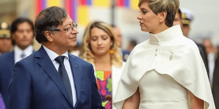 Oposición citará a debate de control político a funcionarios por excentricidades de Verónica Alcocer