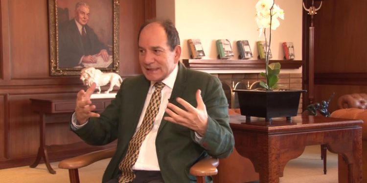 Falleció exrector de la Universidad Externado y exmagistrado Juan Carlos Henao 