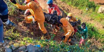De Medellín a Quibdó serán trasladados los cuerpos rescatados del derrumbe en la vía