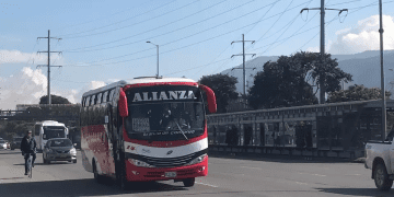 Transportadores, a punto de irse a paro nacional por incremento en precio de peajes
