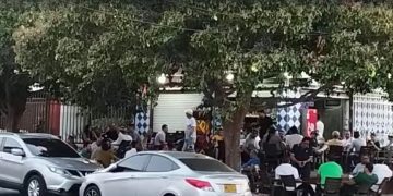 Comunidad del barrio Paraíso exige acción ante transformación de tienda en estadero