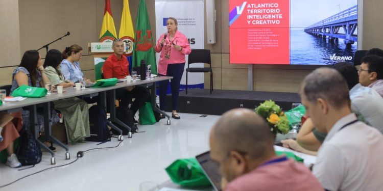 Transferencia tecnológica y de conocimiento y apoyo integral a los jóvenes, piezas claves del plan de desarrollo del Atlántico