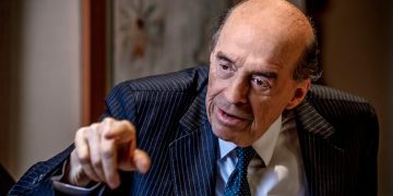 Para el 6 de marzo reprograman juicio disciplinario contra Álvaro Leyva en la Procuraduría