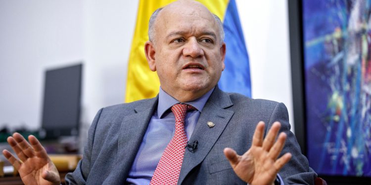 Presidente de la Corte propone aplazar elección de fiscal si el 22 se repite violencia