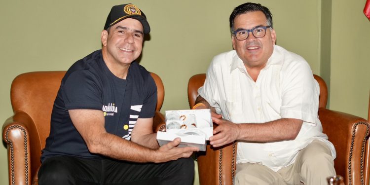 Encuentro entre el Alcalde de Barranquilla y el Embajador de Estados Unidos: Impulsando la Internacionalización de la Ciudad