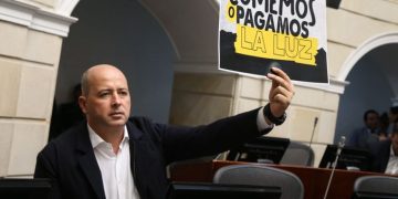 Bancada Caribe en el Senado pide debate de control político al MinMinas por aumento en las tarifas de energía