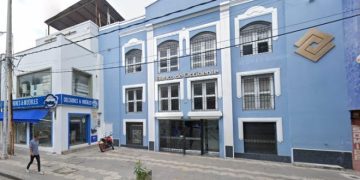 Delincuentes en moto cometieron ‘taquillazo’ en Banco de Occidente del Paseo Bolívar