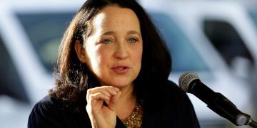 Se cayó el nombramiento de Jean Elizabeth Manes como embajadora de Estados Unidos en Colombia