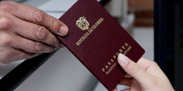 Thomas Greg & Sons se quedó con el contrato para la elaboración de pasaportes