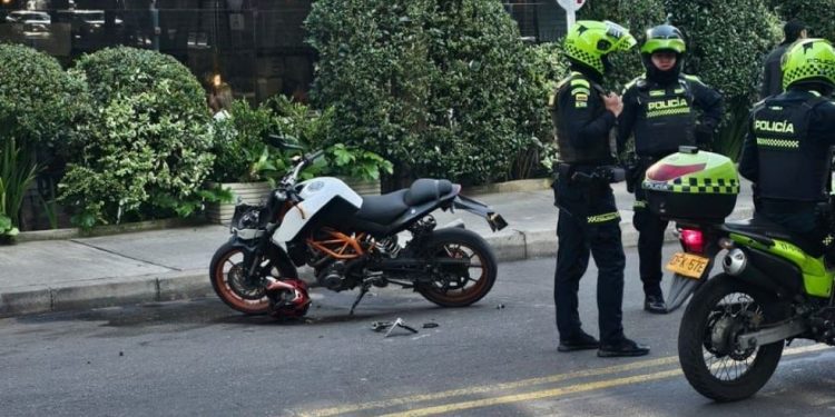 Herido en sicariato en Parque de la 93 está estable, según parte médico de la Clínica Country