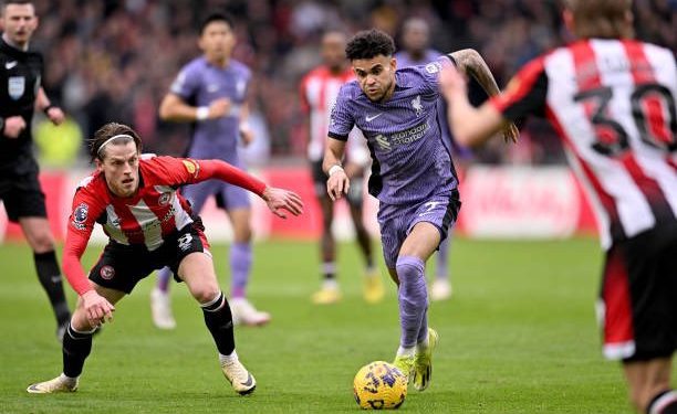 Luis Díaz se reportó con asistencia en triunfo del líder Liverpool