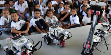 ¡Inscripciones abiertas! Distrito amplía cupos para niños de 9 a 18 años en programa de Robótica Educativa