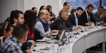 Gobierno y ELN prorrogaron por otros seis meses el cese al fuego bilateral