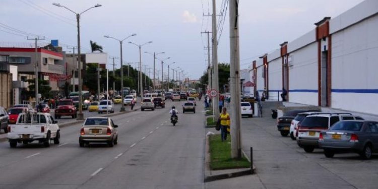 A partir de mañana martes 13 de febrero se reinicia el pico y placa para vehículos particulares en la Vía 40