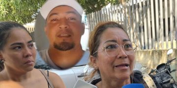 Muere hombre tras ser herido a bala en procedimiento policial en La Playa: Familia acusa a policía