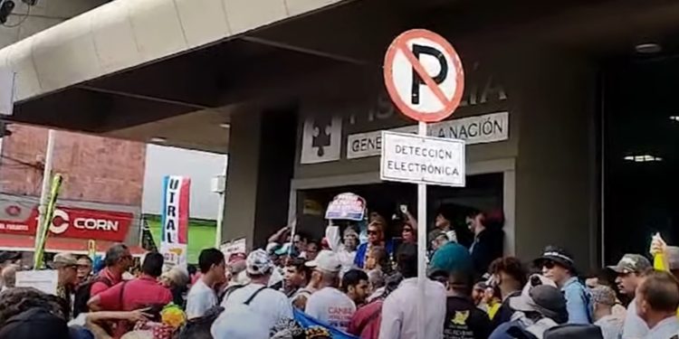 Fiscalía y Tribunal de Barranquilla condenan actos de violencia contra la Corte Suprema
