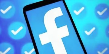 Usuarios de Instagram y Facebook reportan caída a nivel mundial