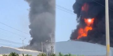 Dimar asegura que incendio en Cartagena no afectó carga ni embarcaciones