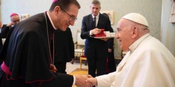 Obispo colombiano Alí Herrera fue nombrado por el papa Francisco como secretario de la Comisión para la Protección de los Menores