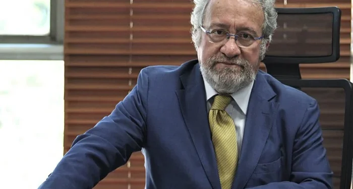 Cargos a exrector de la Universidad Distrital y otros directivos por presunta omisión en trámite de quejas por acoso sexual contra docente