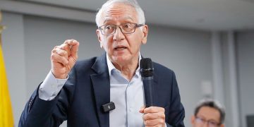 Procuraduría solicita a MinSalud información sobre destinación de 7 billones de pesos