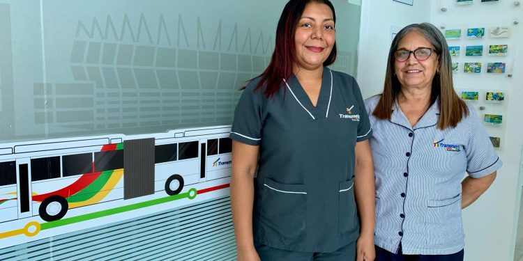 Mujeres en Transmetro, una fuerza laboral determinante