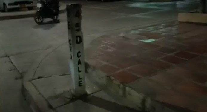 Motorizado acecha colegios en Barranquilla: Preocupación por posibles intentos de rapto