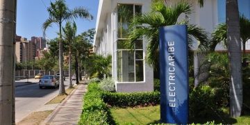 Director del DNP pidió acciones legales contra la dueña de la extinta Electricaribe por corrupción