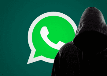 Están robando cuentas de WhatsApp para estafar contactos: así funciona el engaño que lo deja sin esta app