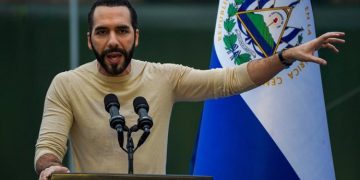 Bukele se ofrece para “Arreglar” la crisis de seguridad en Haití