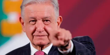 México pagará 110 dólares mensuales a migrantes colombianos retornados
