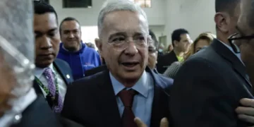 Atentado con cohetes de las FARC durante posesión de Uribe en 2002 serán investigados por la JEP