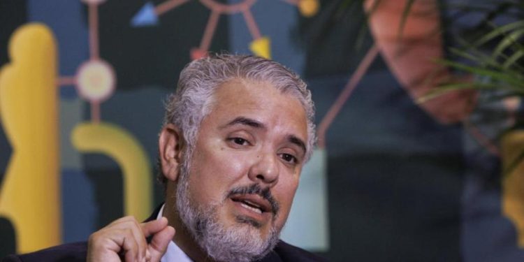 Expresidente Iván Duque le dicta cátedra a Petro sobre sistema de energía