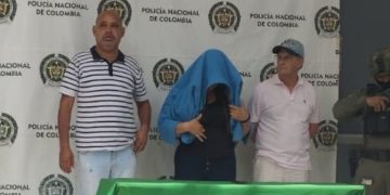 Detienen a notario, una mujer y un abogado por presuntos vínculos con organizaciones criminales en Barranquilla