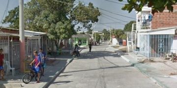 Operativo en El Bosque deja un menor herido, un capturado y tres policías golpeados
