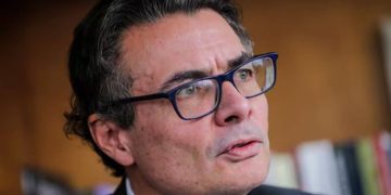 “Usar Supersalud como instrumento para implementar la reforma es irregular”: Alejandro Gaviria