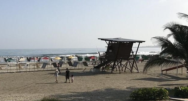 Norteamericano de 24 años muere ahogado en playas de Bocagrande cuando disfrutaba del sitio con varios amigos