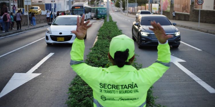 Continúa contraflujo del piloto vial en la carrera 51B entre calles 94 y 84