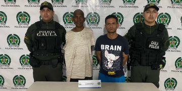 Dos capturados en flagrancia cuando extorsionaban a un comerciante en Siete de Abril