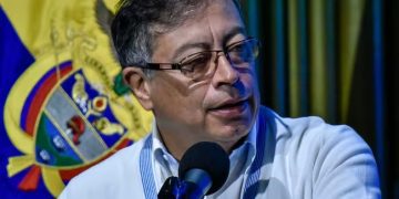 Vía reforma constitucional: Petro busca “superpoderes” para impartir perdón y borrar condenas a los más peligrosos criminales